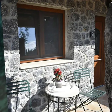 Tiny Stone House - Corfu View Prázdninový dům Perama (Corfu)